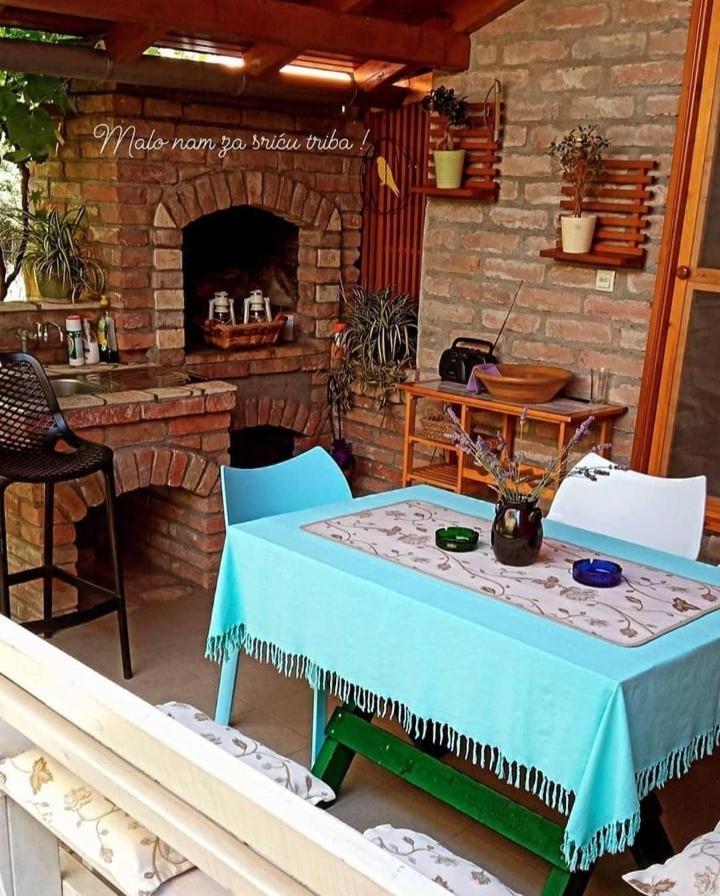 Kuca Za Odmor Mirni Kutak Vukovar Esterno foto